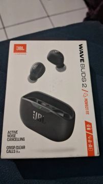 Fone de ouvido JBL Wave Buds 2 - Novo 230 reais 