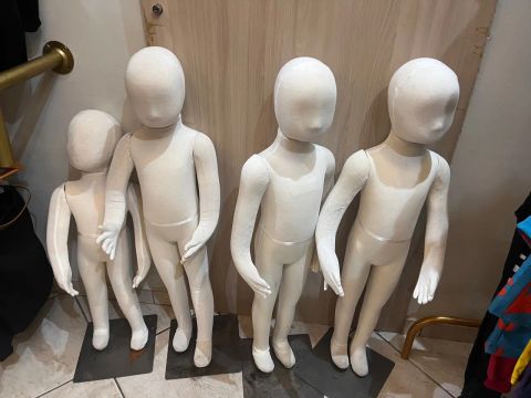 Vendo Manequim de Infantil de Pano flexível R$:150.00