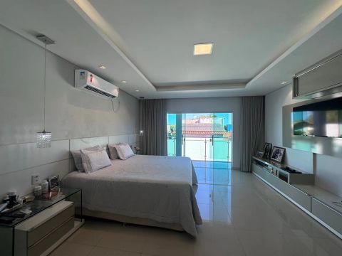 Lindo sobrado com 4Suites e um quarto