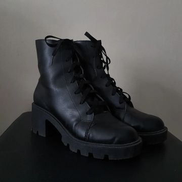 Bota Coturno Preta