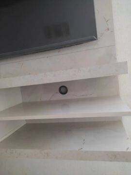 Rack de Parede bege em MDF