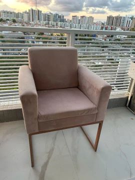 3 unidades de poltronas Rosa super conservadas