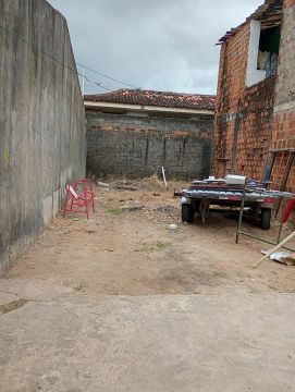 Vende-se um  terreno 