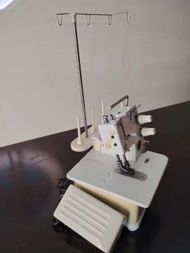 MAQUINA DE COSTURA GALONEIRA 2 AGULHAS