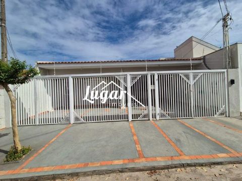 Casa para aluguel, 3 quartos, 1 suíte, JARDIM CONTINENTAL - Marília/SP