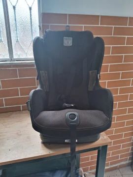 Cadeira bebe conforto peg-perego viaggio 01