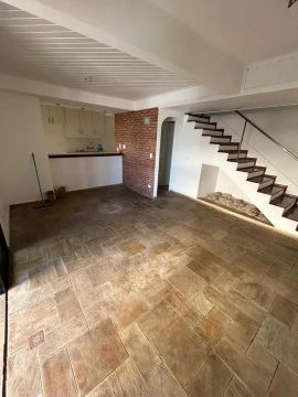 Duplex para aluguel e venda com 100 metros quadrados com 2 quartos, ar condicionado.