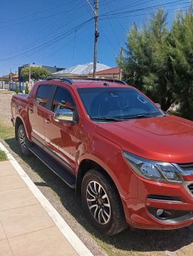 Excelente s10  High country 
