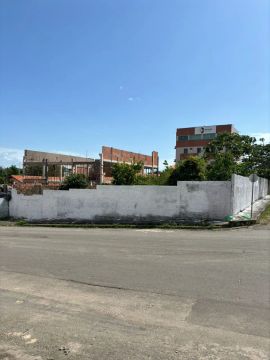 Terreno para aluguel e venda no Quintas do Calhau - São Luís