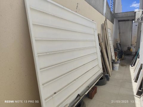 Portão de Garagem e Portão Social
