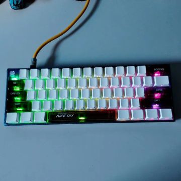 Teclado Gamer Magnetico Akko x Monsgeek FUN60 PRO