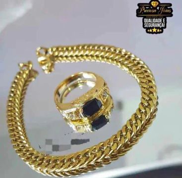 Conjunto de Anel e Pulseira Dourado