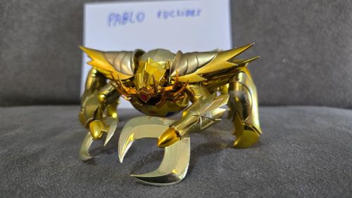 Cloth myth ex armadura + object Câncer LEIA