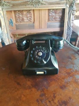 Telefone antigo