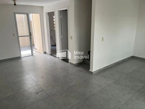 BRA20294 - Aluguel Casa em Condomínio 3 Dormitórios sendo 1 Suíte Condomínio Village Campo