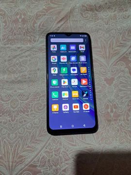 Infinix hot 30i 128gb 8 de RAM entrego 