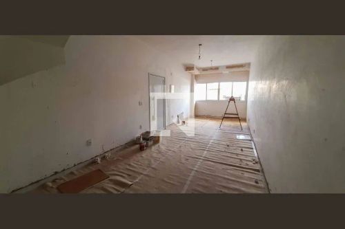 Casa à Venda - Umuarama, 4 Quartos, 155 m2