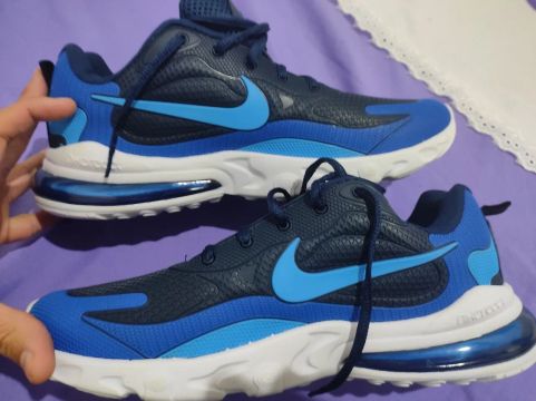 Tênis Nike Air Max 270 Azul e Preto