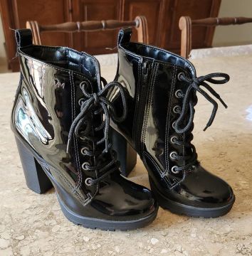 Bota de verniz n° 34