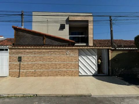 Excelente Casa Moderna no Bairro Piam em Belford Roxo