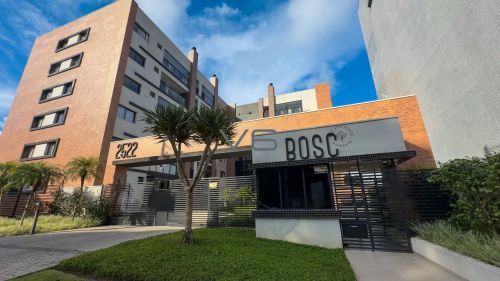Cobertura com 3 quartos, 170m² privativos, no Bom Retiro, Curitiba - PR.