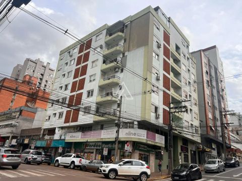 APARTAMENTO DOIS DORMITÓRIOS ED. DIPLOMATA