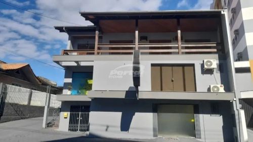 Sala comercial disponível para locação no Bairro Centro, em Blumenau SC.