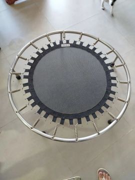 Mini Trampolim Tryex para exercícios