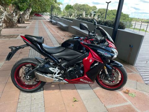 Suzuki gsx-s 1000f