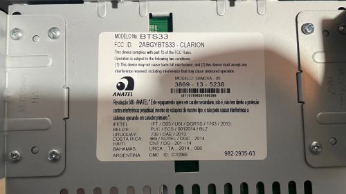Som Auto Clarion BTS33