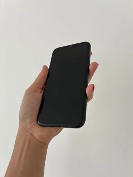 iPhone XR 64GB