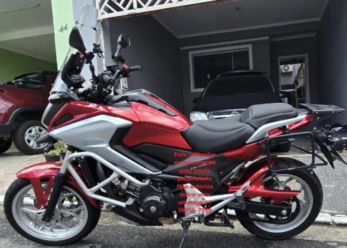 Nc 750x 2018, bem equipada