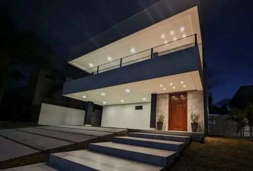 Casa Nova no Alphaville 360m2 