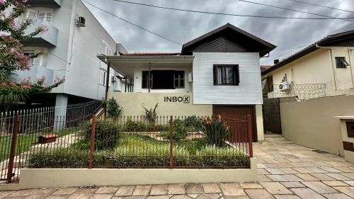 Inbox Imobiliária Aluga Casa de 3 dormitórios no Bairro Humaitá em Bento Gonçalves