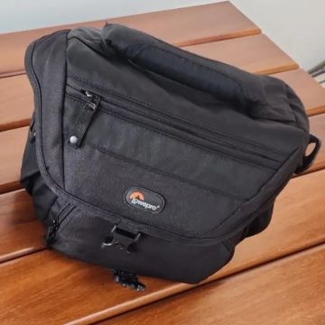Case Lowepro