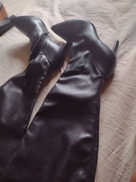 Botas de cano alto pretas