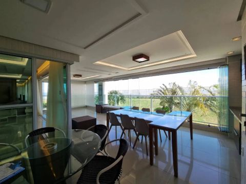 OPORTUNIDADE! Apartamento de 239m² com 4 suítes no Condomínio Farol da Ilha - Ponta D'arei
