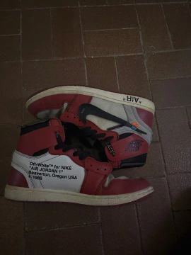 Tênis Nike Air Jordan 1 Off-White