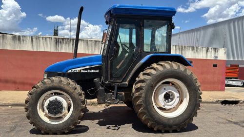 Trator New Holland TL75 4x4 ano 2003