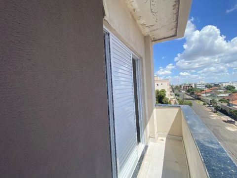 Apartamento em Rua Francisco Antônio de Oliveira - Santa Mônica - Uberlândia/MG