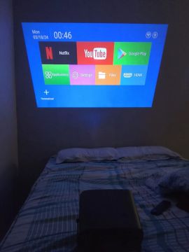 Projetor Portátil para Home Theater