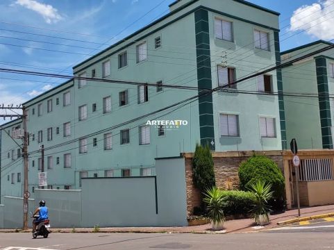 Vende-se Apartamento Centro de Franca