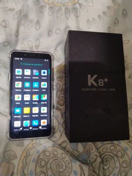 Smartphone Lg K8+.