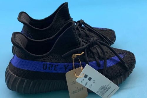  Yeezy dazzling blue 350 V2