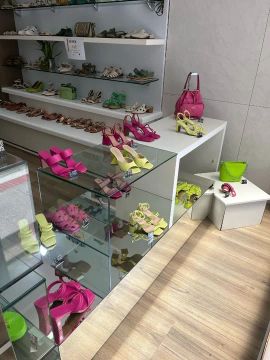 Seja Dono da Loja AHAZO - Excelente Localização e Clientela Fiel, mais de 100m² 