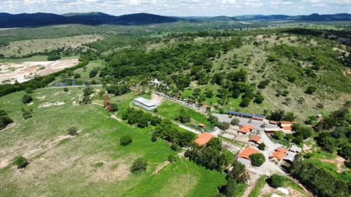fazenda para gado leiteiro e corte