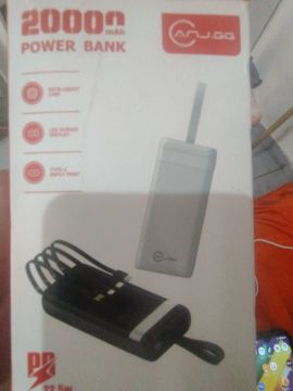 Power Bank 2000 mAh - Novo