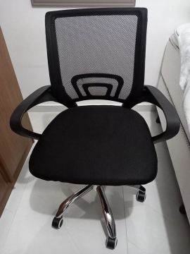 Cadeira de Escritório Giratória Preta
