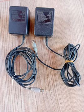 Duas fontes originais 110V para Super Nintendo funcionando ok 