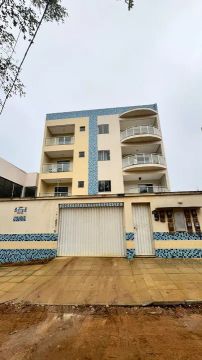 ? Apartamento à Venda no Bairro Candeias 